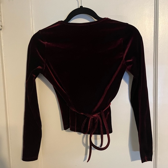 American Apparel Velvet Wrap Top - Picture 3 of 3
